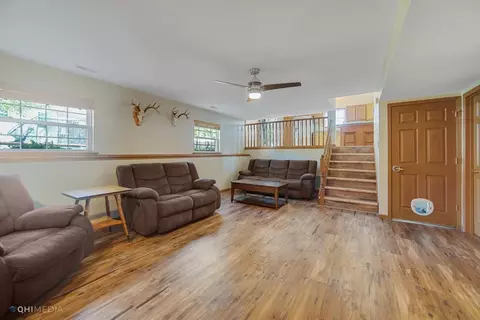 502 Galway Dr, Valparaiso, IN 46385 photo 6