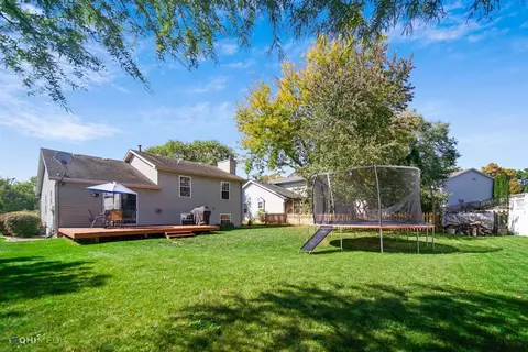 502 Galway Dr, Valparaiso, IN 46385 photo 19