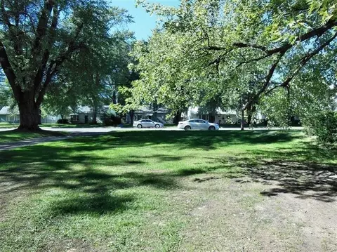 7137-39 Parrish Ave, Hammond, IN 46323 photo 3
