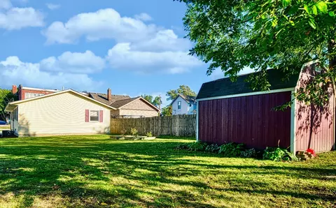 223 S West St, Crown Point, IN 46307 photo 3