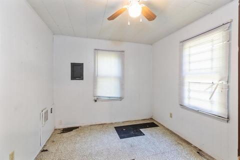 1324 Marshall Pl, Gary, IN 46404 photo 18