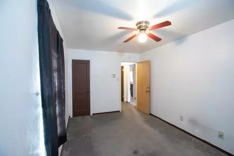 1324 Marshall Pl, Gary, IN 46404 photo 17