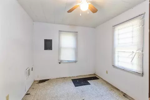 1324 Marshall Pl, Gary, IN 46404 photo 18