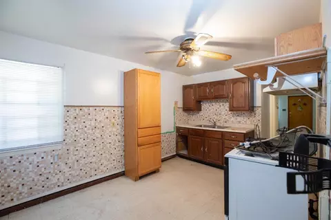 1324 Marshall Pl, Gary, IN 46404 photo 8