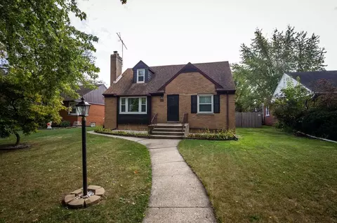 228 Beverly Pl, Munster, IN 46321 photo 2
