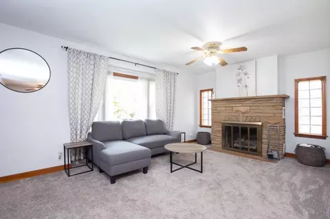 228 Beverly Pl, Munster, IN 46321 photo 11