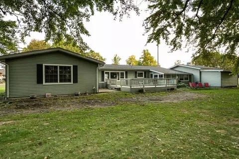 904 E Main St, La Crosse, IN 46348 photo 10