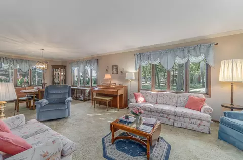 18249 Harper St, Lansing, IL 60438 photo 9