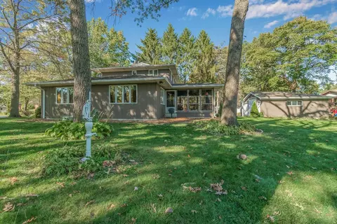 18249 Harper St, Lansing, IL 60438 photo 6