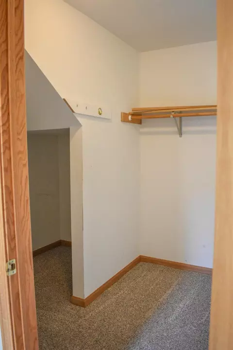 1345 Wright Dr, Crown Point, IN 46307 photo 6