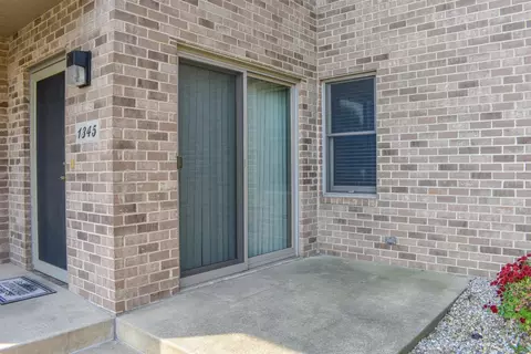 1345 Wright Dr, Crown Point, IN 46307 photo 2