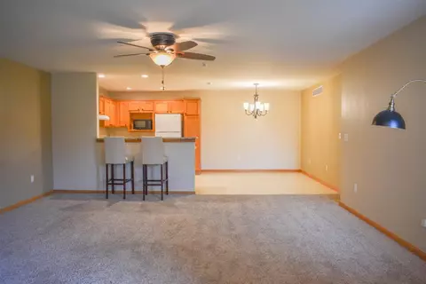 1345 Wright Dr, Crown Point, IN 46307 photo 3