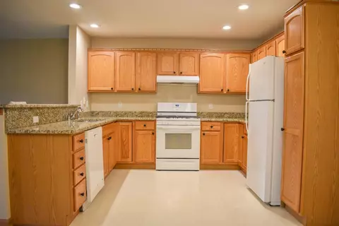 1345 Wright Dr, Crown Point, IN 46307 photo 9
