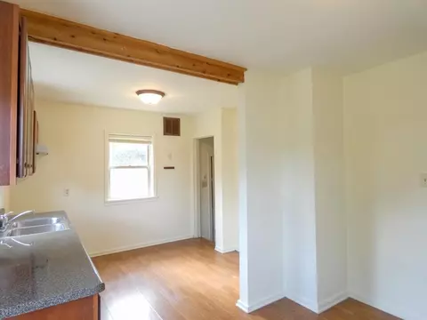 439 Ellsworth St, Gary, IN 46404 photo 5