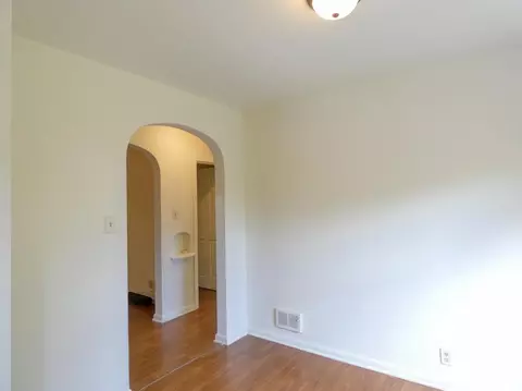 439 Ellsworth St, Gary, IN 46404 photo 7