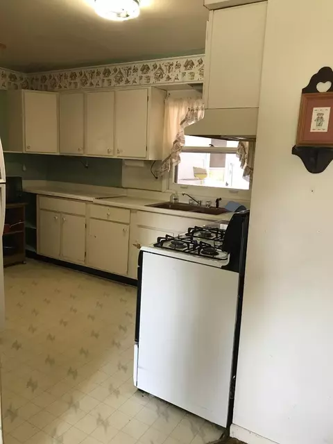 3530 E 1050, De Motte, IN 46310 photo 24