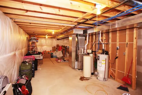 13121 Hayes St, Crown Point, IN 46307 photo 21