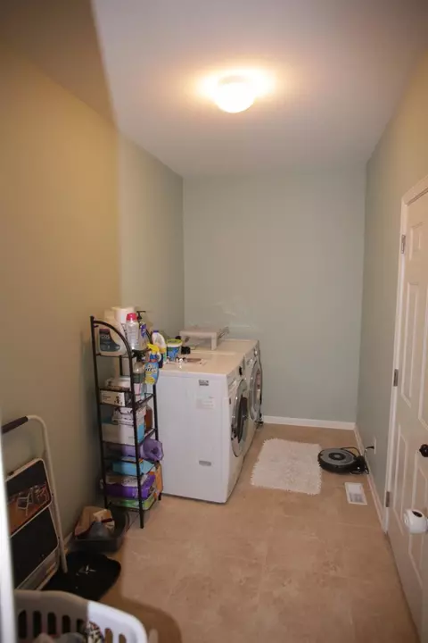 13121 Hayes St, Crown Point, IN 46307 photo 10