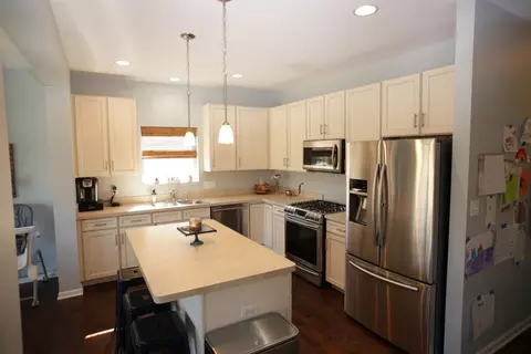 13121 Hayes St, Crown Point, IN 46307 photo 5