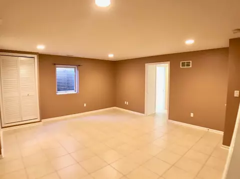 1147 Harbor Way, Burns Harbor, IN 46304 photo 14