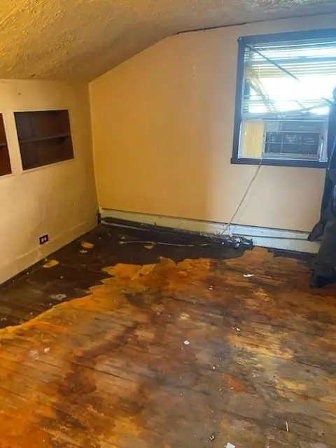 422 Fillmore St, Gary, IN 46402 photo 12