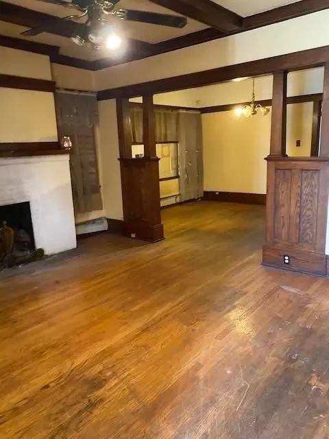 422 Fillmore St, Gary, IN 46402 photo 4