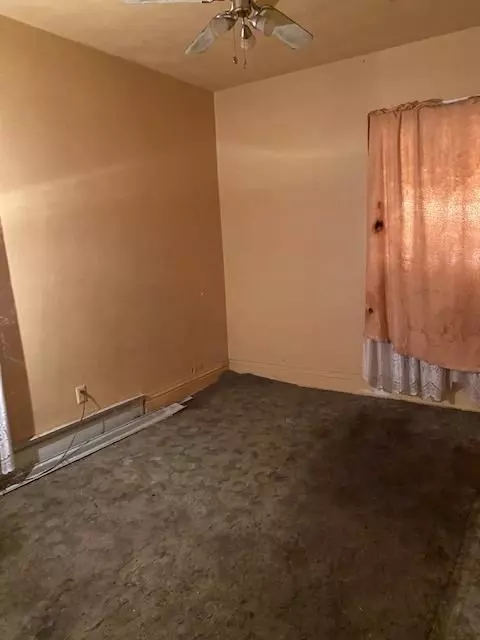 422 Fillmore St, Gary, IN 46402 photo 9