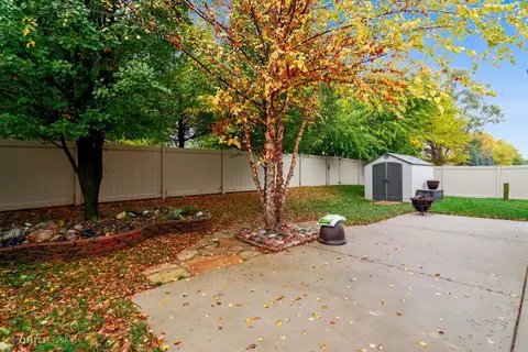 9908 Forest St, Dyer, IN 46311 photo 32