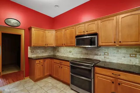 9908 Forest St, Dyer, IN 46311 photo 9