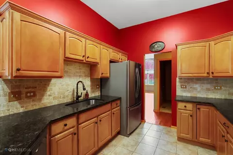 9908 Forest St, Dyer, IN 46311 photo 10