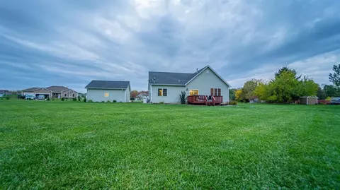447 Hightower Dr, Valparaiso, IN 46383 photo 30