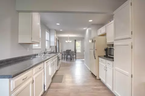 3574 E 1300, Wheatfield, IN 46392 photo 6