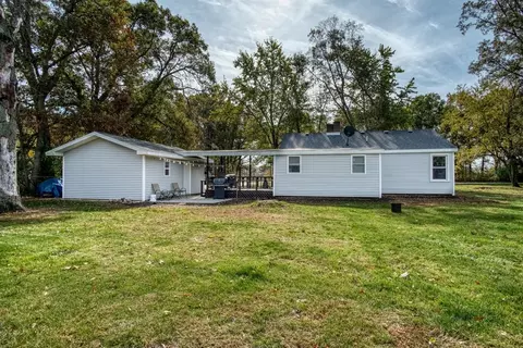 3574 E 1300, Wheatfield, IN 46392 photo 16