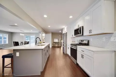 113 Las Olas Dr, Crown Point, IN 46307 photo 9