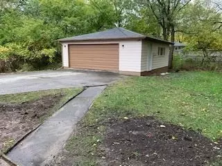 6823 E 3rd Ave, Gary, IN 46403 photo 3