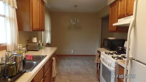 3470 E 69th Ave, Merrillville, IN 46410 photo 2
