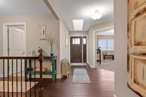 10647 Cranberry Dr, Saint John, IN 46373 photo 5