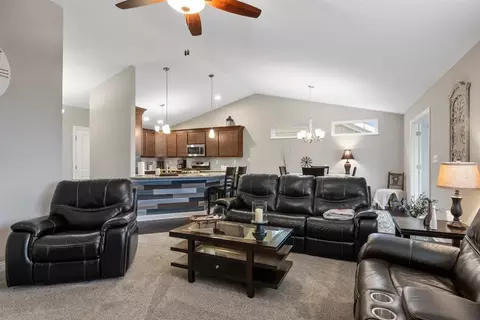 10647 Cranberry Dr, Saint John, IN 46373 photo 15