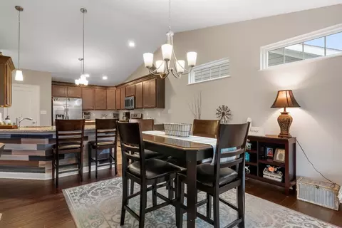 10647 Cranberry Dr, Saint John, IN 46373 photo 10