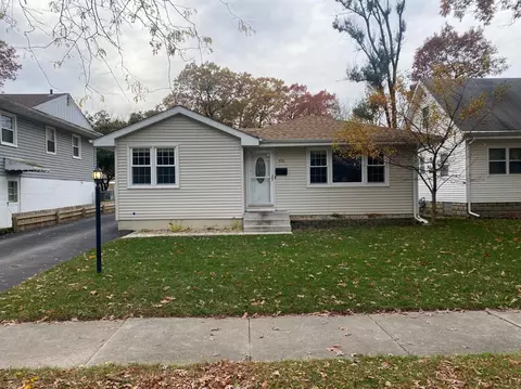 406 S Broad St, Griffith, IN 46319 photo 1