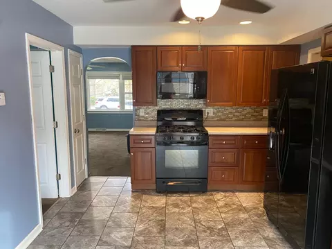 406 S Broad St, Griffith, IN 46319 photo 10