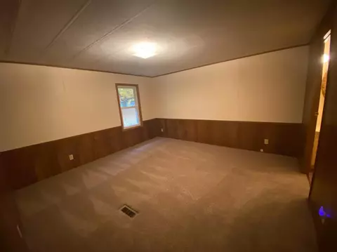 1990 N 150, La Porte, IN 46350 photo 18