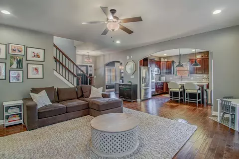16 Kipling Dr, Valparaiso, IN 46383 photo 9