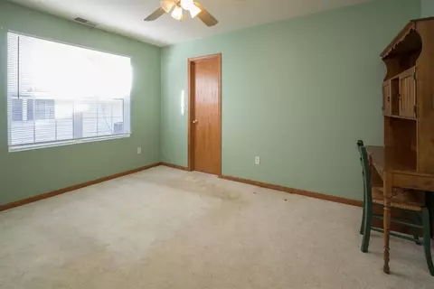1707 Chestnut Dr #R, Crown Point, IN 46307 photo 13