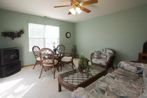 1707 Chestnut Dr #R, Crown Point, IN 46307 photo 9