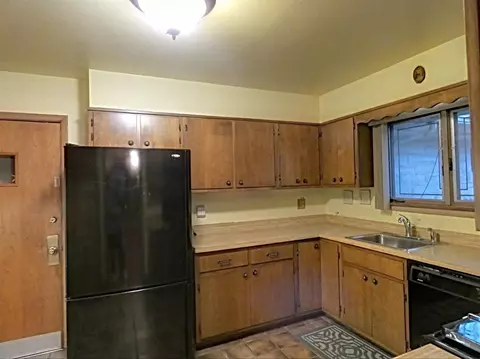 6999 Hemlock Ave, Gary, IN 46403 photo 11