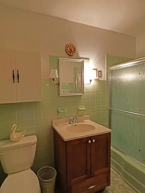 6999 Hemlock Ave, Gary, IN 46403 photo 15