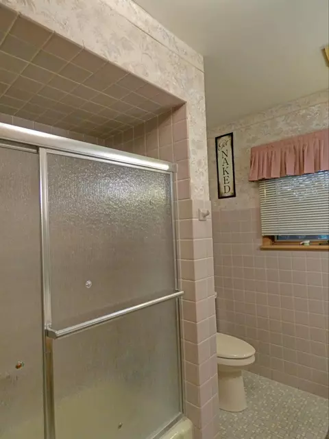 6999 Hemlock Ave, Gary, IN 46403 photo 18