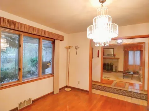 6999 Hemlock Ave, Gary, IN 46403 photo 9