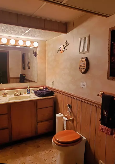 6999 Hemlock Ave, Gary, IN 46403 photo 23